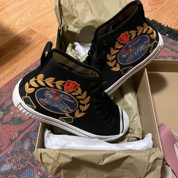 Burberry High Top Sneakers - Picture 2 of 9